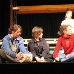 Midzomer (10) - Toneelvereniging Plankenkoorts 